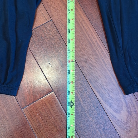 Women’s Terry super soft jump suit size medium in black. - Picture 11 of 11